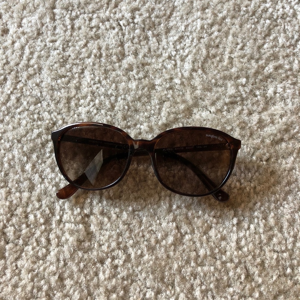 Sunglass Hut Sunglasses